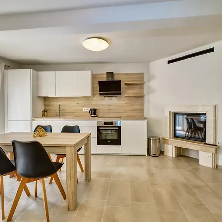 Apartman Alberta *